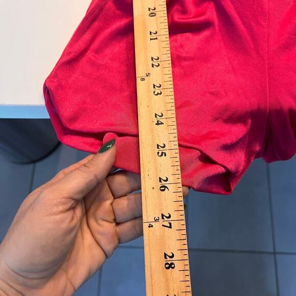 NWT Marciano Lavish Pink Plunge Neckline Romper Size Large - Picture 7 of 7